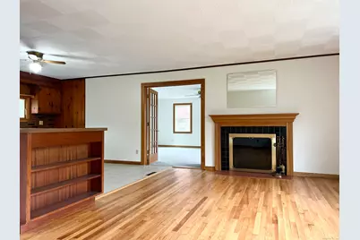 48 Overlook Avenue, Middletown, CT 06457 - Photo 8