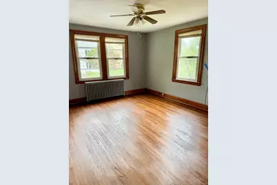 15 Nettleton Avenue, Naugatuck, CT 06770 - Photo 6