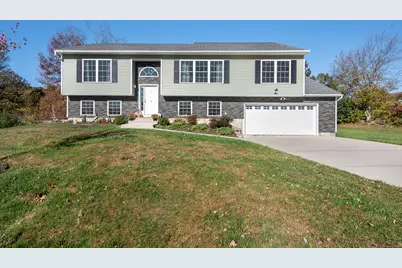 34 Pear Tree Drive, Naugatuck, CT 06770 - Photo 1