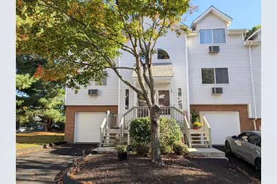 925 Oronoke Road #18B, Waterbury, CT 06708 - Photo 1