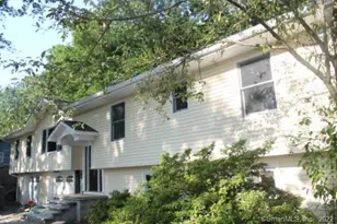 81 Woodridge Dr S, Stamford, CT 06902 - Photo 1