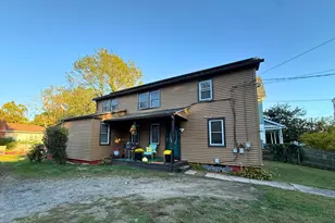 57 Austin St, New Haven, CT 06515 - Photo 1