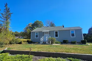 2332 S Main St, Middletown, CT 06457 - Photo 1