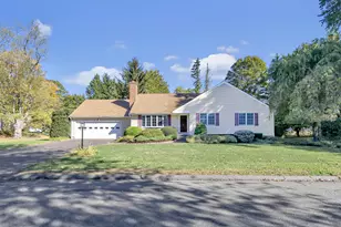 11 Laurel St, Trumbull, CT 06611 - Photo 1