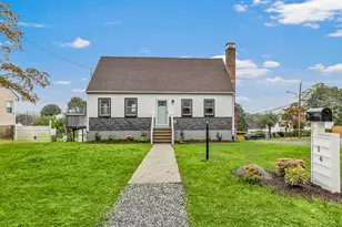 16 Oakdale St, Bridgeport, CT 06606 - Photo 1