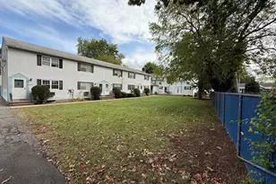 633 Center St, Manchester, CT 06040 - Photo 1