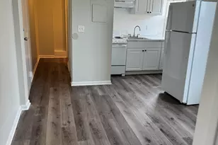 666 Main St, Middletown, CT 06457 - Photo 1