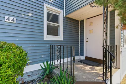 44 East Cedar Street, Newington, CT 06111 - Photo 1