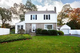 189 Glenwood St, Manchester, CT 06040 - Photo 1
