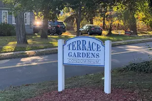 71 Terrace Gardens, Wallingford, CT 06492 - Photo 1