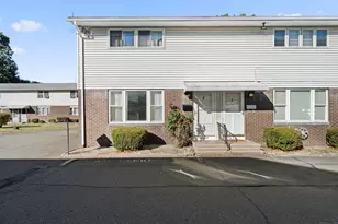 466 Middletown Ave, New Haven, CT 06513 - Photo 1