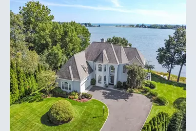 19 Weeds Landing, Darien, CT 06820 - Photo 1