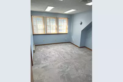 470 New Britain Road #B, Berlin, CT 06037 - Photo 16