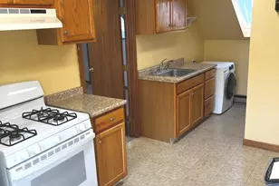 470 New Britain Rd, Berlin, CT 06037 - Photo 8