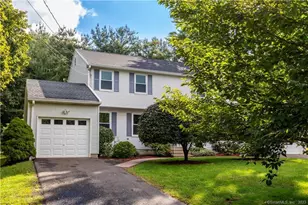 113 Brandegee Ln, Berlin, CT 06037 - Photo 1