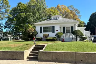 56 Highwood Ave, Southington, CT 06489 - Photo 1