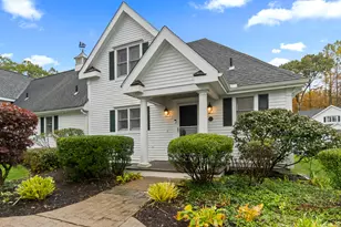 8 Augusta Cir, East Haddam, CT 06469 - Photo 1