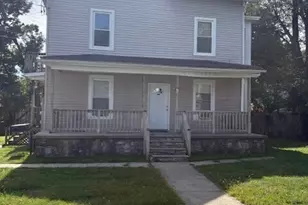 22 Dr Aaron Samuels Blvd, Danbury, CT 06810 - Photo 1