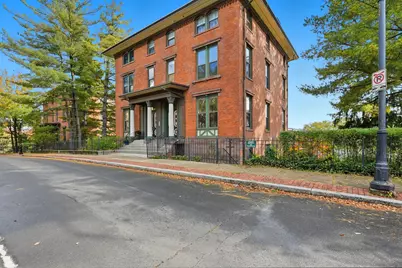 34 Charter Oak Place #3, Hartford, CT 06106 - Photo 1