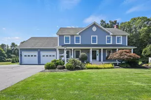 25 Suzy Ct, Meriden, CT 06451 - Photo 1