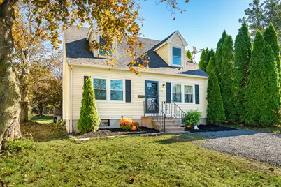 30 Denison Road, Middletown, CT 06457 - Photo 1