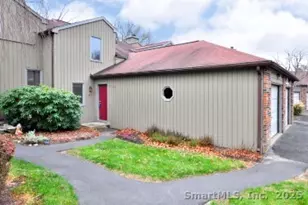 11 Far View Cmns, Southbury, CT 06488 - Photo 1