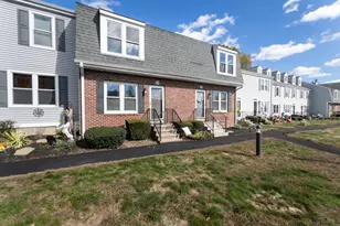 104 Summerhill Rd, Wallingford, CT 06492 - Photo 1