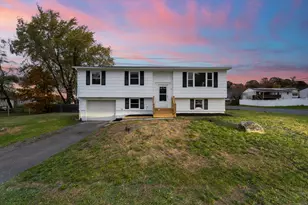 168 Lincolndale Dr, Waterbury, CT 06704 - Photo 1