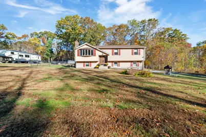 20 Chapman Road, East Hampton, CT 06424 - Photo 1