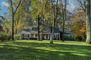 71 Madison Springs Dr, Madison, CT 06443 - Photo 1