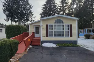 172 D St, Groton, CT 06340 - Photo 1