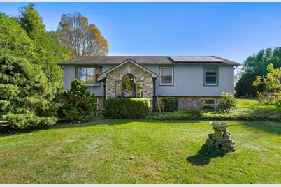 23 Kenyon Road, Morris, CT 06763 - Photo 1