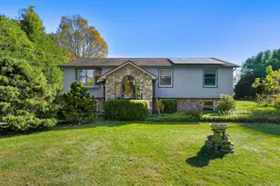 23 Kenyon Rd, Morris, CT 06763 - Photo 1