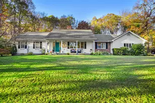 4 Autumn Ridge Rd, New Fairfield, CT 06812 - Photo 1