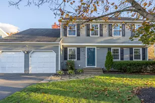 28 Newbridge Cir, Cheshire, CT 06410 - Photo 1