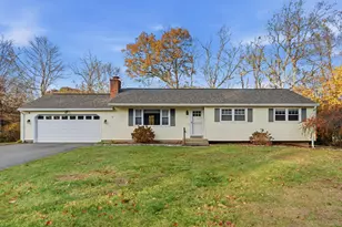 51 Surrey Dr, Meriden, CT 06451 - Photo 1