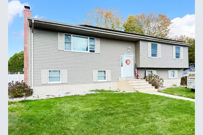 10 Seventh Avenue, Waterford, CT 06385 - Photo 1