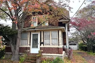 122 Colony St, Fairfield, CT 06824 - Photo 1