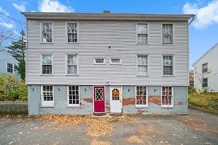 9 Tunxis Pl, Simsbury, CT 06081 - Photo 1