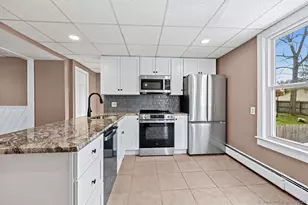 10 Silver St, Middletown, CT 06457 - Photo 1