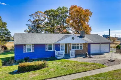 86 Bridgeview Place, Stratford, CT 06614 - Photo 1