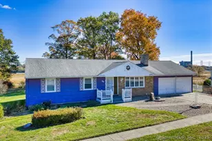 86 Bridgeview Pl, Stratford, CT 06614 - Photo 1