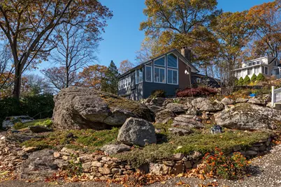 21 Edge Hill Road, Guilford, CT 06437 - Photo 1