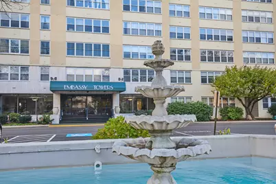 2625 Park Avenue #5N, Bridgeport, CT 06604 - Photo 1