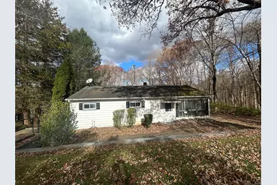 17 Patton Avenue, Seymour, CT 06483 - Photo 1