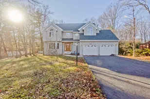 29 Privilege Rd, Bloomfield, CT 06002 - Photo 1
