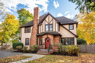 1993 Albany Ave, West Hartford, CT 06117 - Photo 1