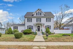 93 Myrtle St, Shelton, CT 06484 - Photo 1