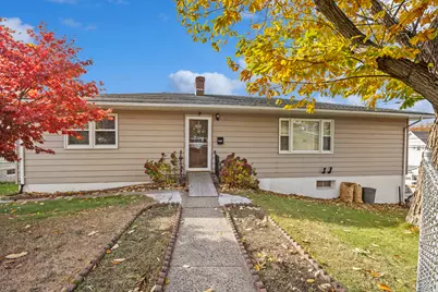 3 Maple Terrace, Naugatuck, CT 06770 - Photo 1