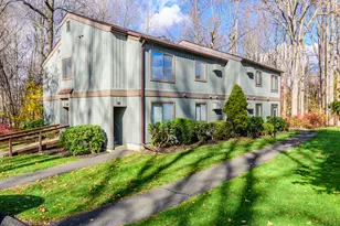 6 Tulip Tree Ln, Brookfield, CT 06851 - Photo 1